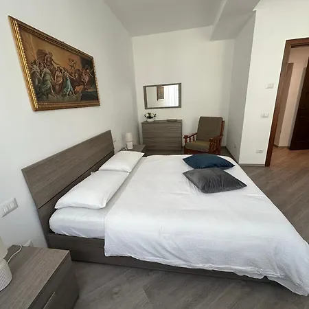 Casa Pablo 3*